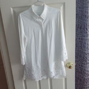 Lysse White Lace Hem Blouse